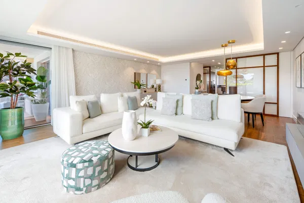 Elegant apartment in Monte Paraiso, Marbella Golden Mile