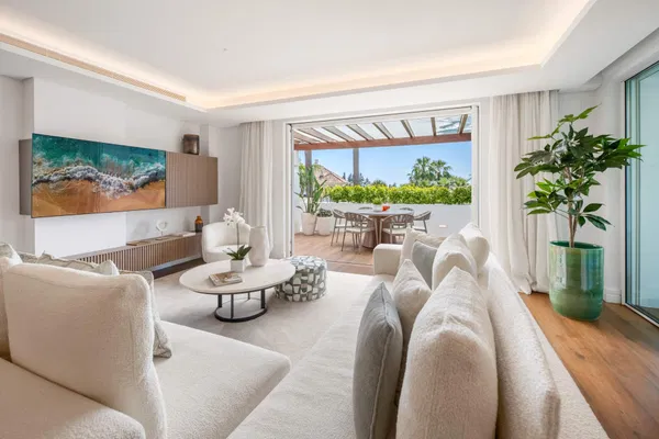 Elegant apartment in Monte Paraiso, Marbella Golden Mile