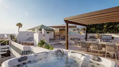 Impressive penthouse in Dominion beach with direct sea access, New Golden Mile, Estepona