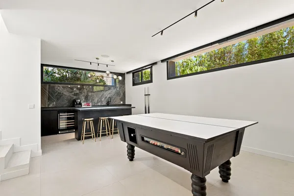 Contemporary Villa with Sea Views in El Limonar, Málaga Este
