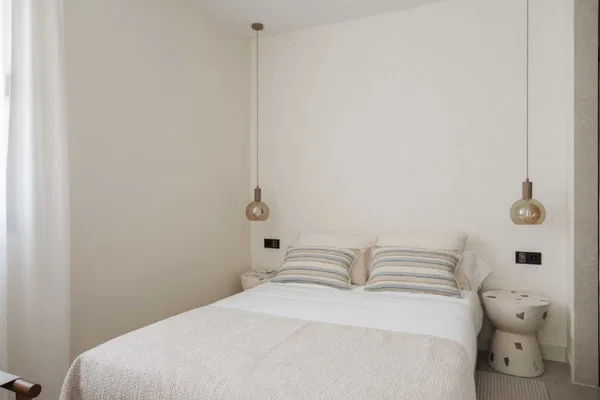 Exclusive penthouse ground floor with a private garden in Alcores del Golf, Nueva Andalucía