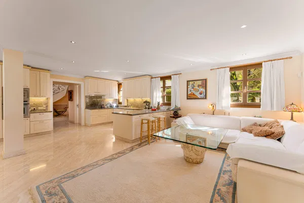 Elegant Mediterranean villa in Nueva Andalucía, Marbella