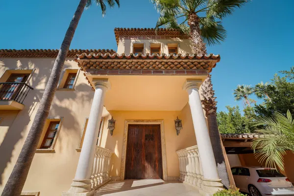 Elegant Mediterranean villa in Nueva Andalucía, Marbella