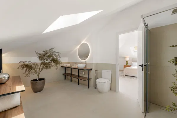 A one-of-a-kind boutique penthouse in Las Lolas, Nueva Andalucía