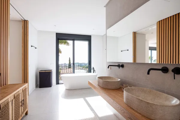 Modern andalusian villa with panoramic sea views in Los flamingos, Benahavís