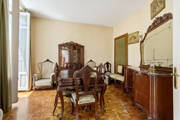 A rare historic apartment on Málaga's iconic Calle Larios
