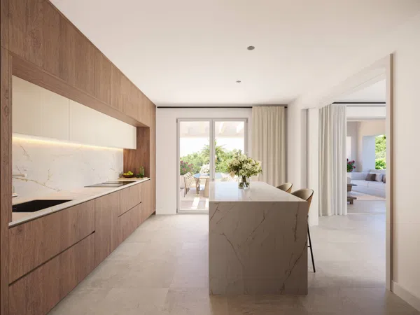 Contemporary villa with expansive gardens in La Reserva, Sotogrande