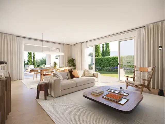 Contemporary villa with expansive gardens in La Reserva, Sotogrande