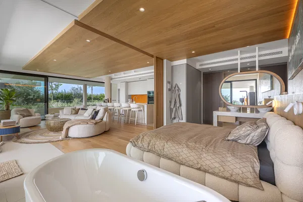 Elegant ground floor apartment with expansive terrace in South Residences, Higuerón Resort