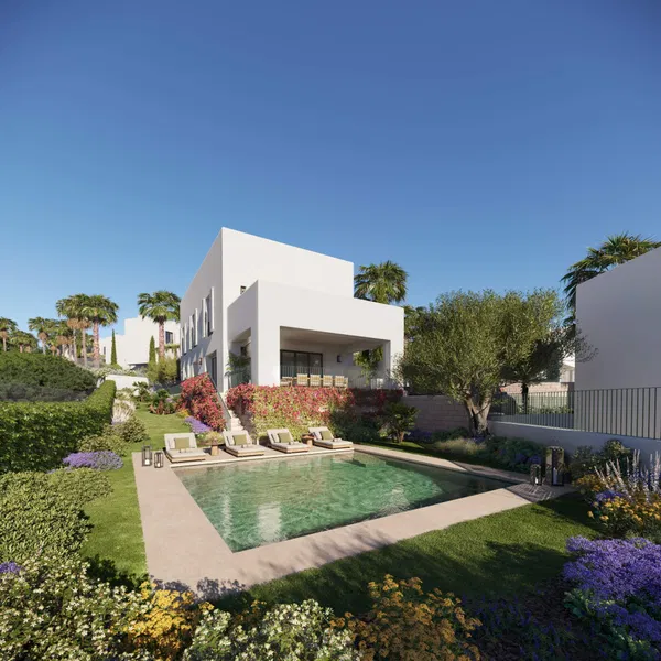 Sophisticated villa in a prestigious golf setting in La Reserva, Sotogrande