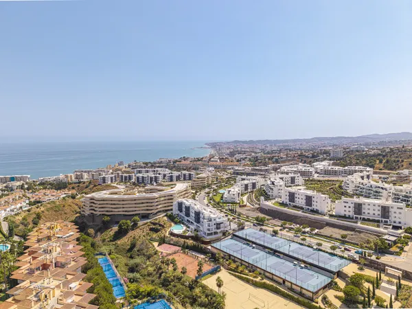Contemporary apartment with spectacular sea views in South Residences, Higuerón Resort
