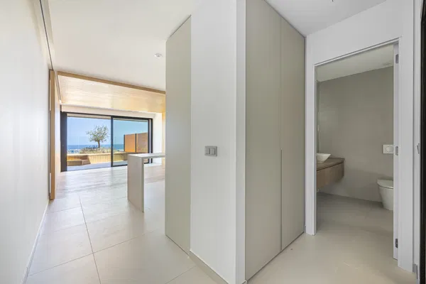 Contemporary apartment with spectacular sea views in South Residences, Higuerón Resort