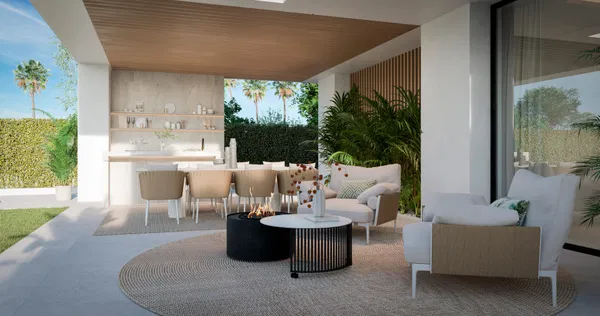 Modern villa with spacious garden in Bel Air, New Golden Mile
