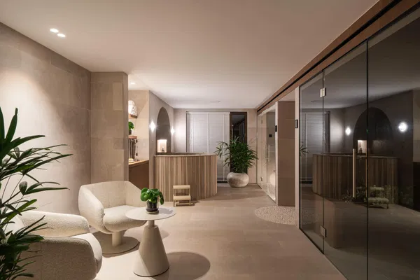 Contemporary masterpiece of architectural luxury in El Herrojo, Benahavís