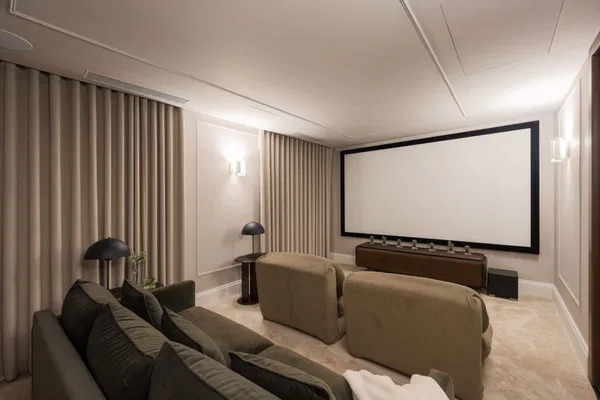 Contemporary masterpiece of architectural luxury in El Herrojo, Benahavís