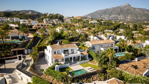 Refined contemporary living with sea views in Los Naranjos, Nueva Andalucía