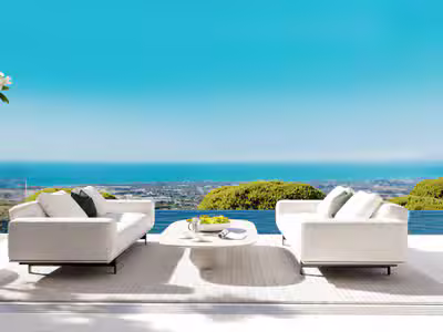 Contemporary luxury in harmony with nature in Real de La Quinta, Benahavís