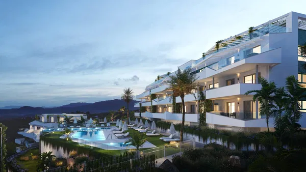Modern apartment with a garden in a gated complex, Mijas