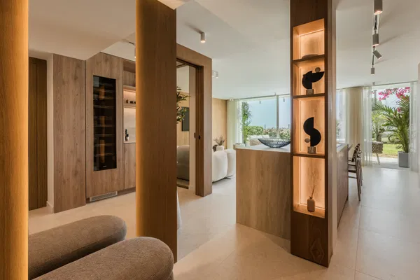 Contemporary ground floor residence in Aloha, Nueva Andalucía