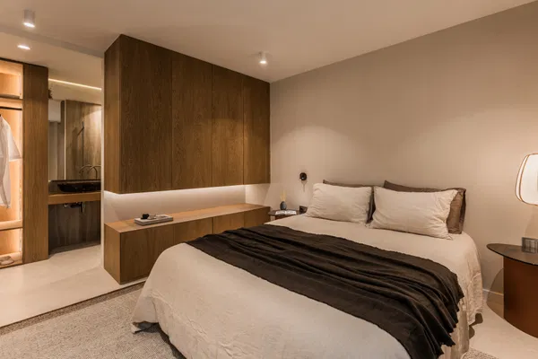 Contemporary ground floor residence in Aloha, Nueva Andalucía