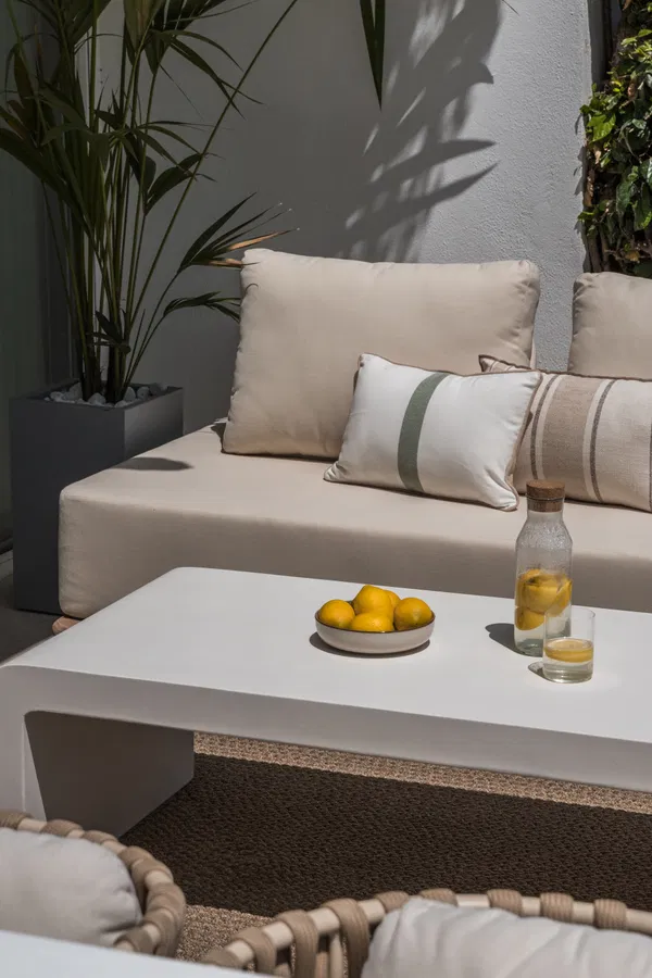 Contemporary ground floor residence in Aloha, Nueva Andalucía