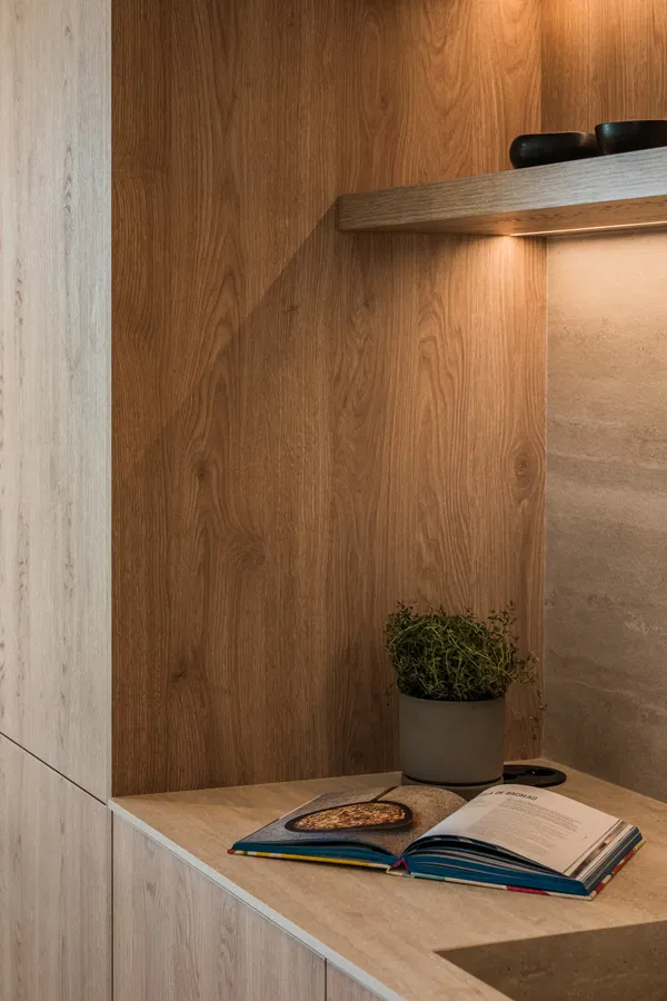 Contemporary ground floor residence in Aloha, Nueva Andalucía