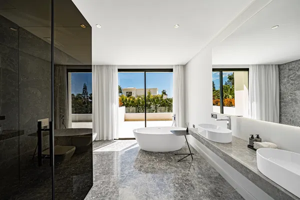 Wonderful villa in Las Lomas de Marbella Club