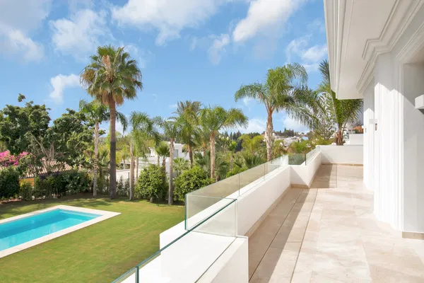 Sophisticated Villa in Las Lomas del Marbella Club, Marbella Golden Mile