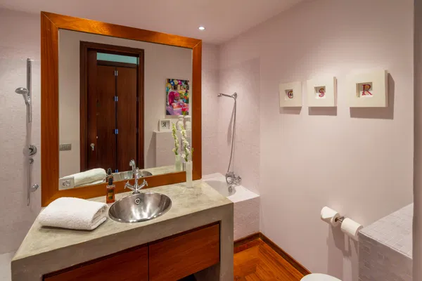 Huge family home in privileged residential area of La Zagaleta, Benahavis