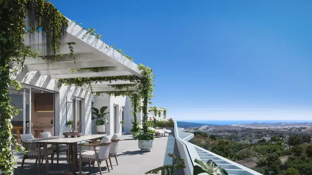 Exquisite complex with sea views, pool and gym in Mijas