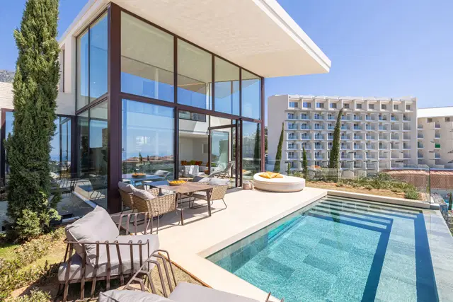 Luxury complex with the services of a hotel in Reserva del Higuerón
