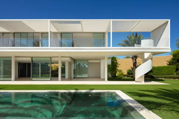 Luxury villa next to golf course in Finca Cortesín
