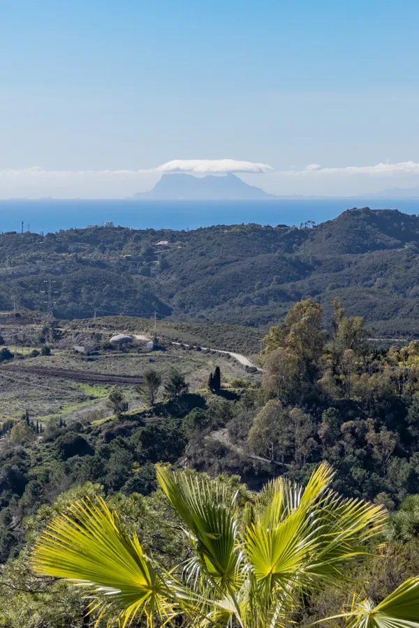 First class apartment close to the Marbella Club Golf Resort