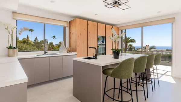 Newly renovated villa with sea views and perfect for families, Nagüeles, Marbella Golden Mile