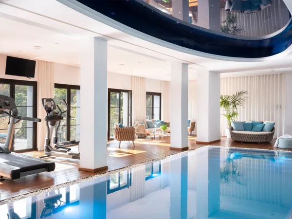 Wonderful luxury villa in the countryside with Andalusian flair, El Madroñal, Benahavis