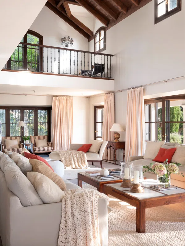 Wonderful luxury villa in the countryside with Andalusian flair, El Madroñal, Benahavis