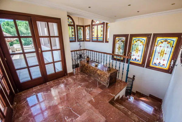 Classic beauty and comfort in a villa in the mountains of La Zagaleta, Benahavis