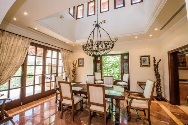 Classic beauty and comfort in a villa in the mountains of La Zagaleta, Benahavis