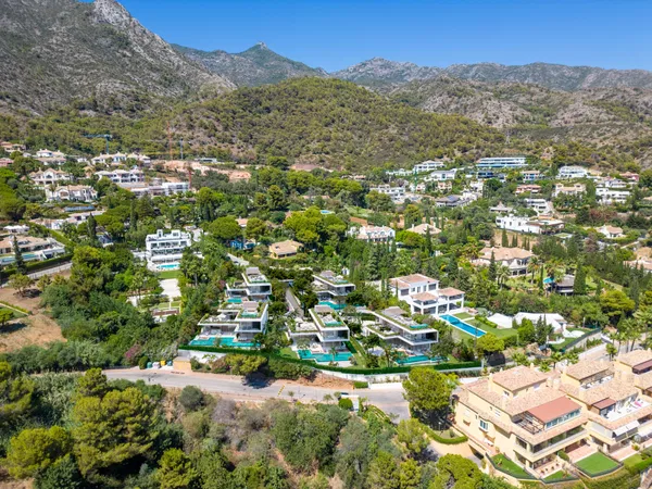 Villa off plan, Cascada de Camoján in Golden Mile