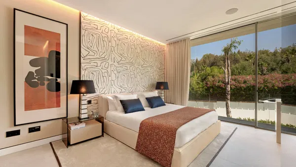 Exceptional property on the exclusive Golden Mile, Marbella