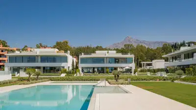 Exceptional property on the exclusive Golden Mile, Marbella