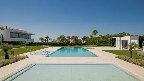 Exceptional property on the exclusive Golden Mile, Marbella