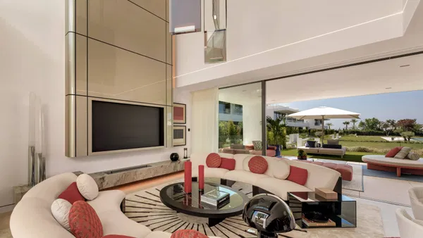 Exceptional property on the exclusive Golden Mile, Marbella