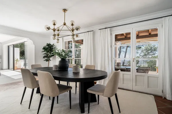 Majestic villa inspired by the traditional Spanish farmhouses in El Madroñal , Benahavis