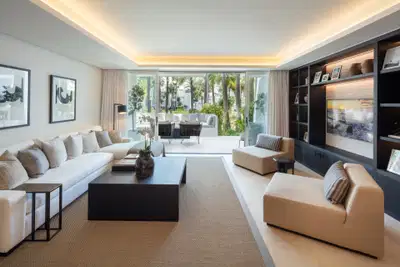 Magnificent Luxury Apartment in the Exclusive Puente Romano Estate, Marbella Golden Mile