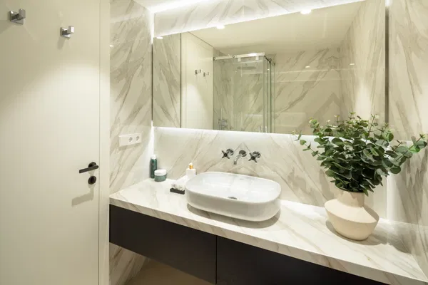 Magnificent Luxury Apartment in the Exclusive Puente Romano Estate, Marbella Golden Mile