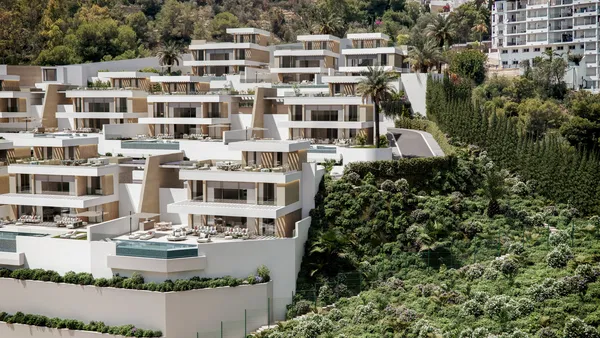 Luxury villa opposite the charming marina of Marina del Este, La Herradura, La Herradura (Almuñecar)