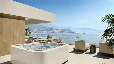 Spectacular villas by the marina in La Herradura
