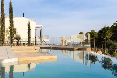 Stunning penthouses complex in El Higuerón