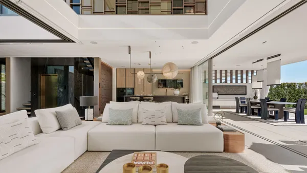 Exceptional property with luxury details on the exclusive Golden Mile, Marbella